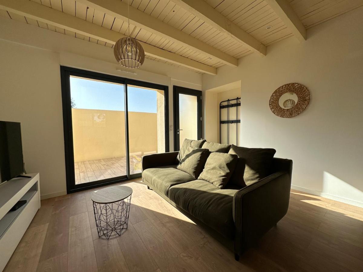 La Halte Occitane - Classe 3 Etoiles - Pour 6 Personnes, 3 Chambres, Parking, Terrasse, Tout Inclus Монтобан Екстер'єр фото